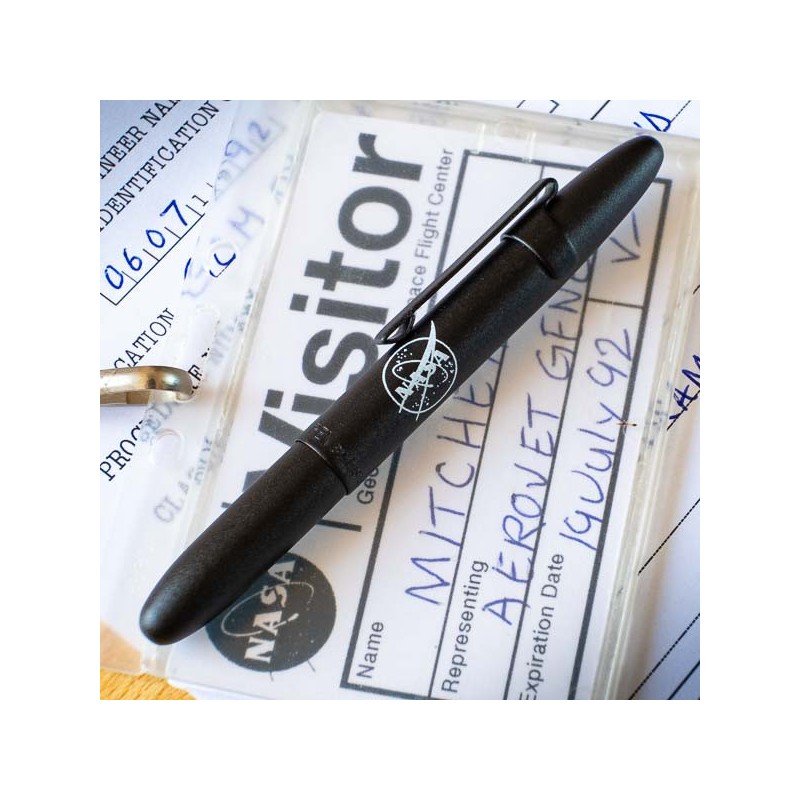 Stylo métal Fisher Space Pen Classique Noir avec clip et logo NASA