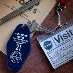 FULL MOON motel keychain Cape Canaveral