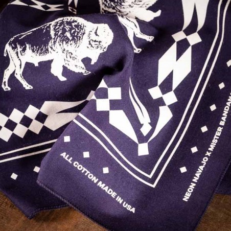 Bandana great plain Buffalo navy - Made in USA.