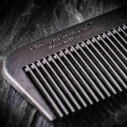 CHICAGO COMB Model No 6 Carbon Fiber Made in USA