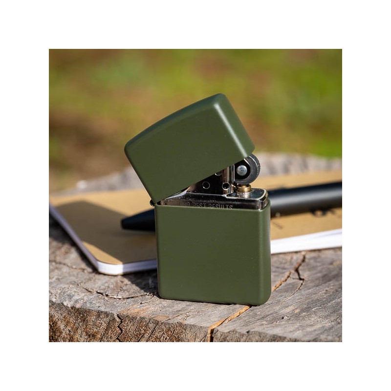 Lighter ZIPPO Classic Olive green - made in USA