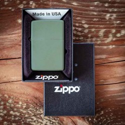 Briquet ZIPPO® Kaki mat - Made in USA