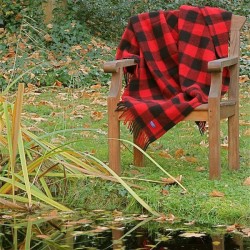 Buffalo Plaid Fringe Wool Throw - Heather Red/Black