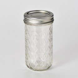 Ball 12 oz Quilted Crystal Jars with Bands