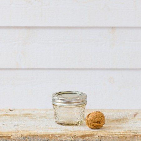 Ball 4 oz Quilted Crystal Jars with Bands