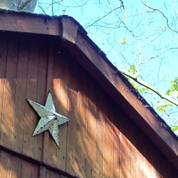 AMISH TIN BARN STAR WHITE made in USA