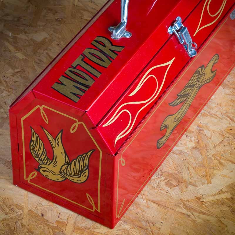 Red Metal tool box made in USA ⎟