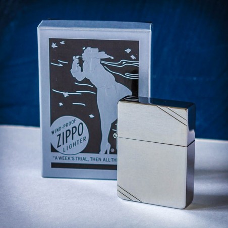 Zippo Briquet de Poche Unisexe High Polish Black Knight Fight, Taille Unique