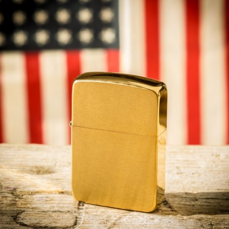 Briquet ZIPPO® 1941 Laiton replica Made In USA