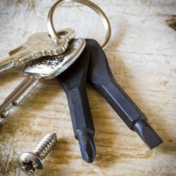 MARATAC  Screw Key Ring Set