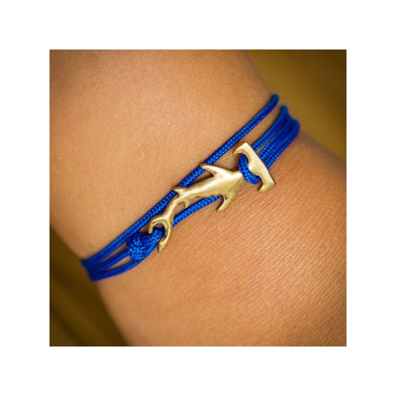 Cape clasp shark bracelet on sale