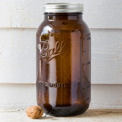 BALL WIDEMOUTH AMBER MASON JAR - (64 oz.)